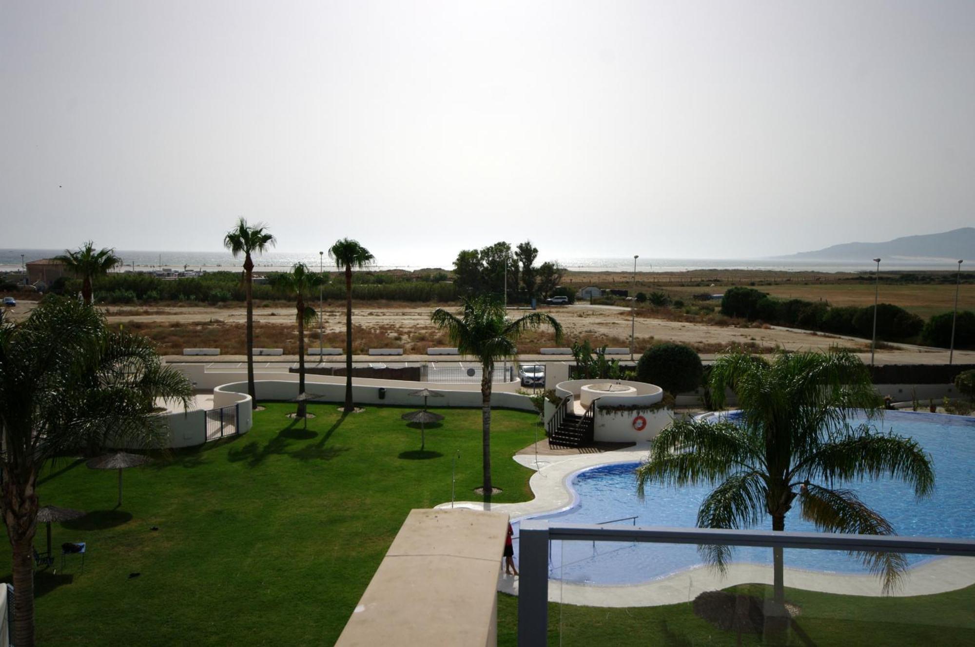Livingtarifa Atico Aire Azul Reserva De Lances Apartment *